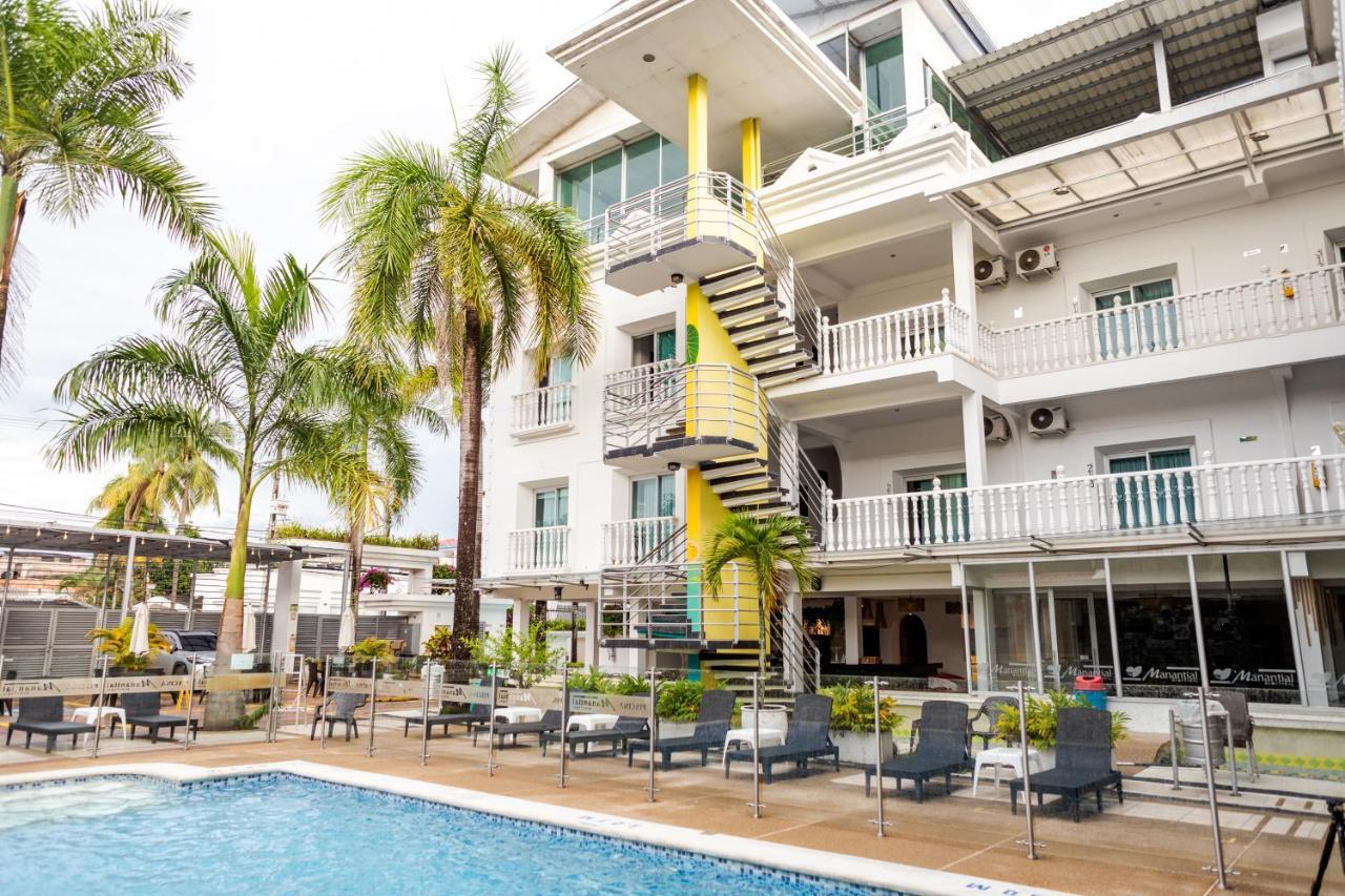 Hotel Manantial Melgar Buitenkant foto