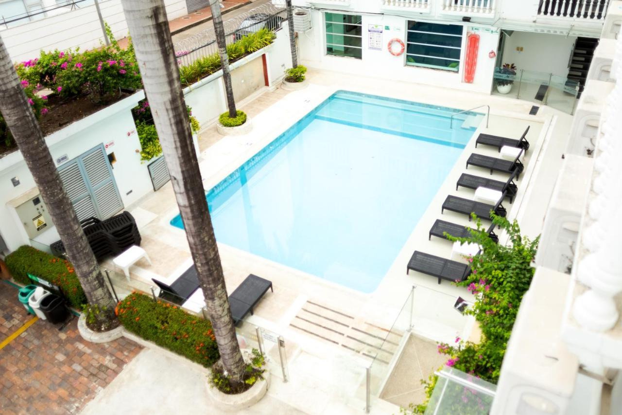 Hotel Manantial Melgar Buitenkant foto